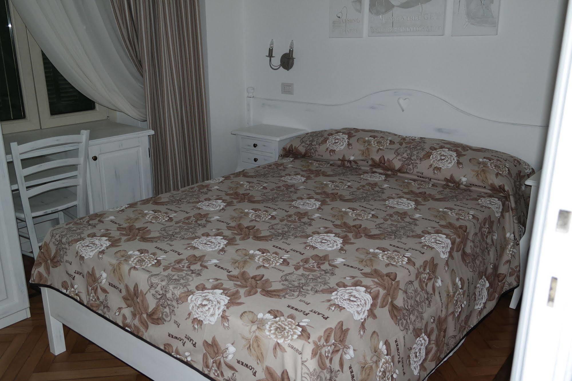 Hotel La Scogliera Bordighera Luaran gambar